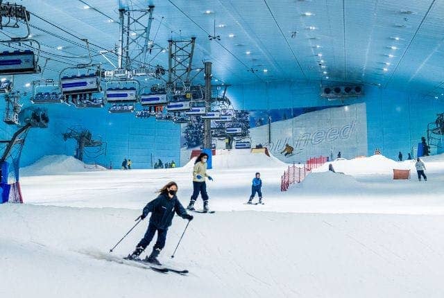 Ski in the Desert at Ski Dubai